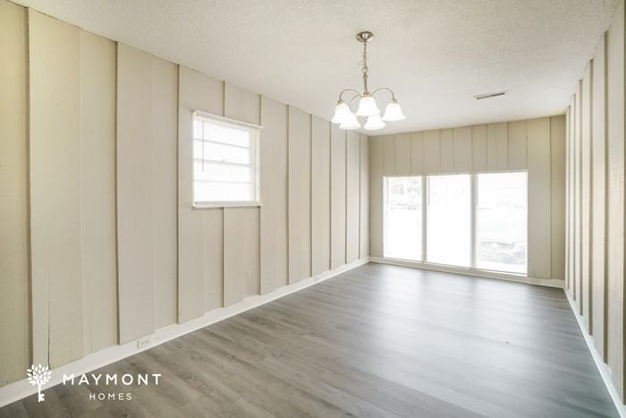 207 Polly Reed Rd - Photo 6 of 12