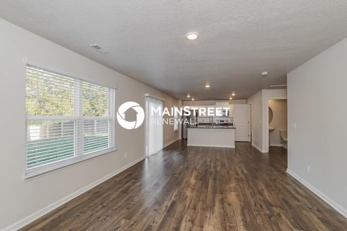 7743 Bill Keaton Dr - Photo 3 of 17