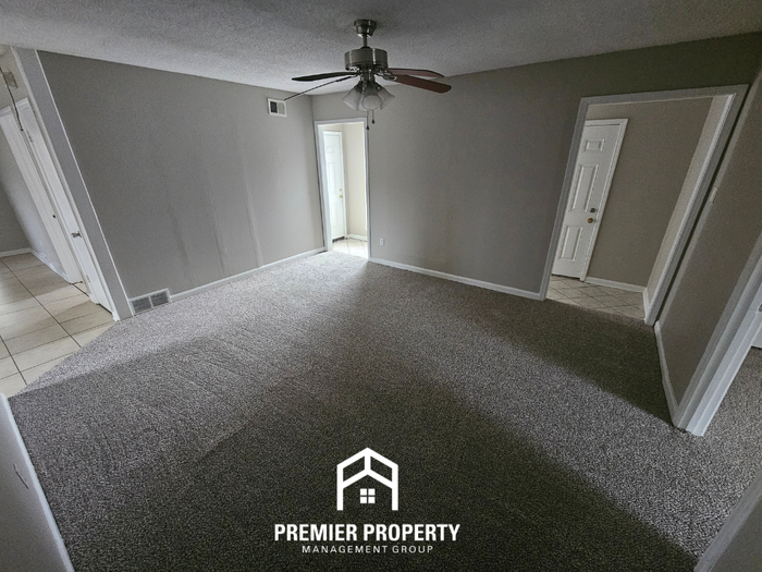 3773 Caravel Dr - Photo 3 of 22