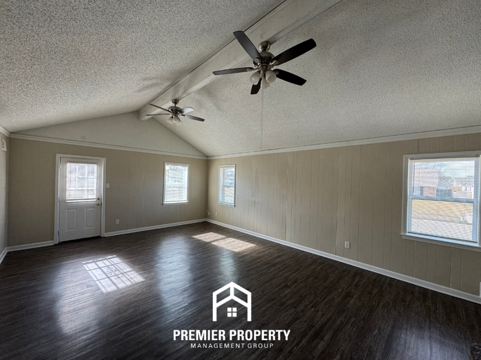 6015 Harvest Hill Cv - Photo 4 of 17