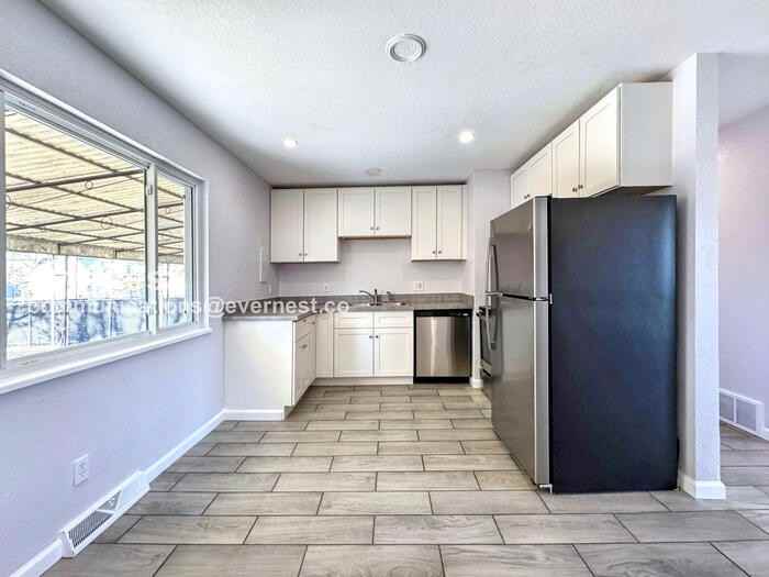 2755 N Humboldt St - Photo 4 of 25