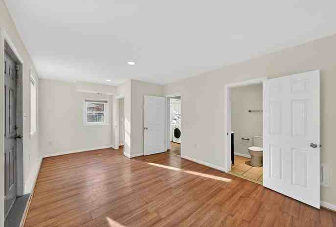 7920 Temple Hill Rd - Photo 5 of 19