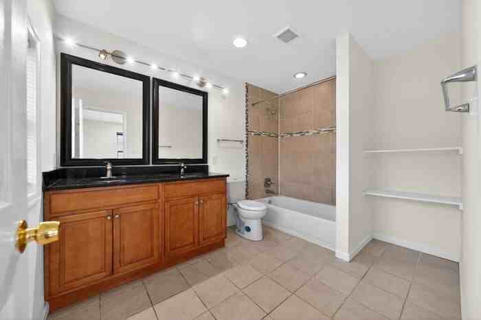 7920 Temple Hill Rd - Photo 7 of 19