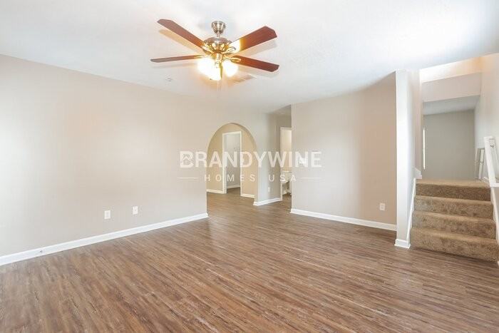 3782 Soapstone Rd - Photo 4 of 21