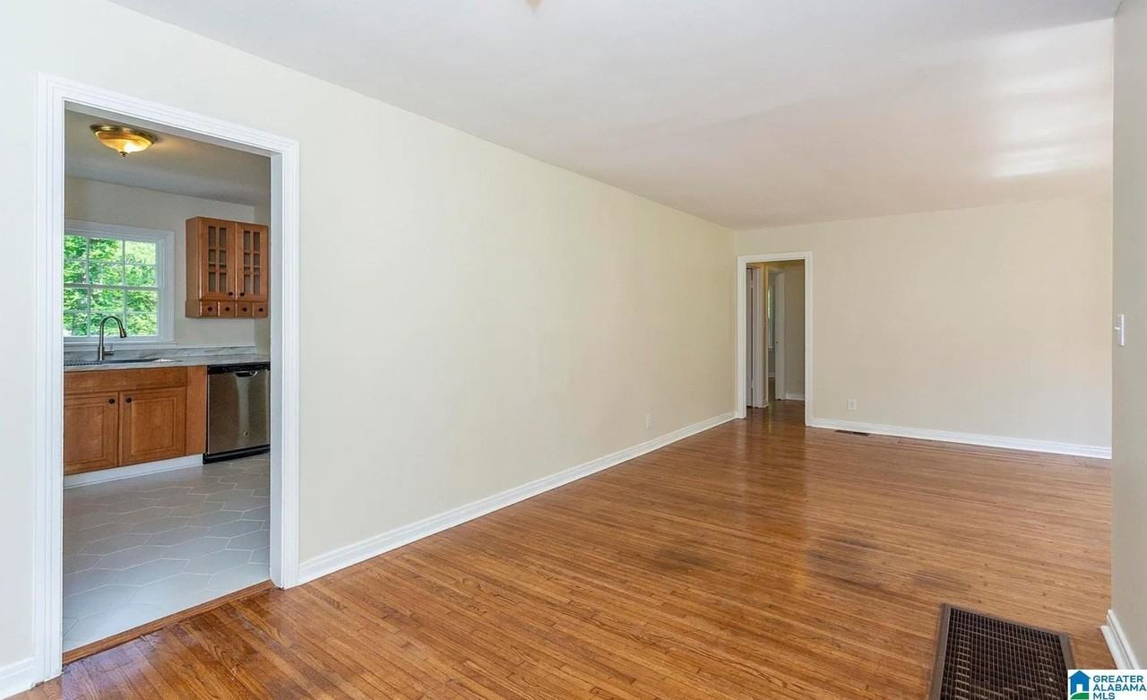 921 Five Mile Rd - Photo 7 of 26