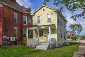 featured image of 331 Franklin Avenue