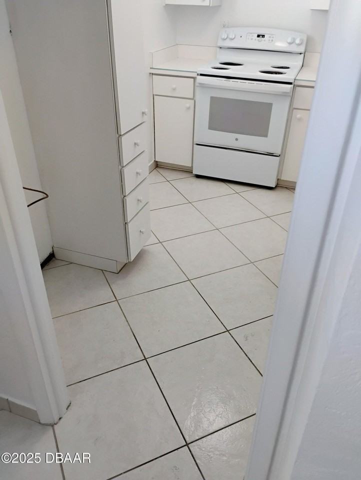 2727 N Atlantic Ave Unit 614 #614 - Photo 2 of 35