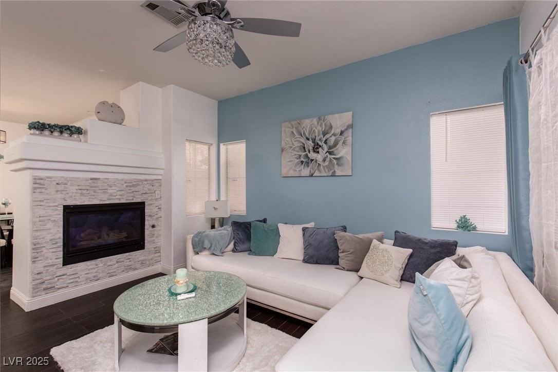 6513 Angel Mountain Ave - Photo 6 of 24