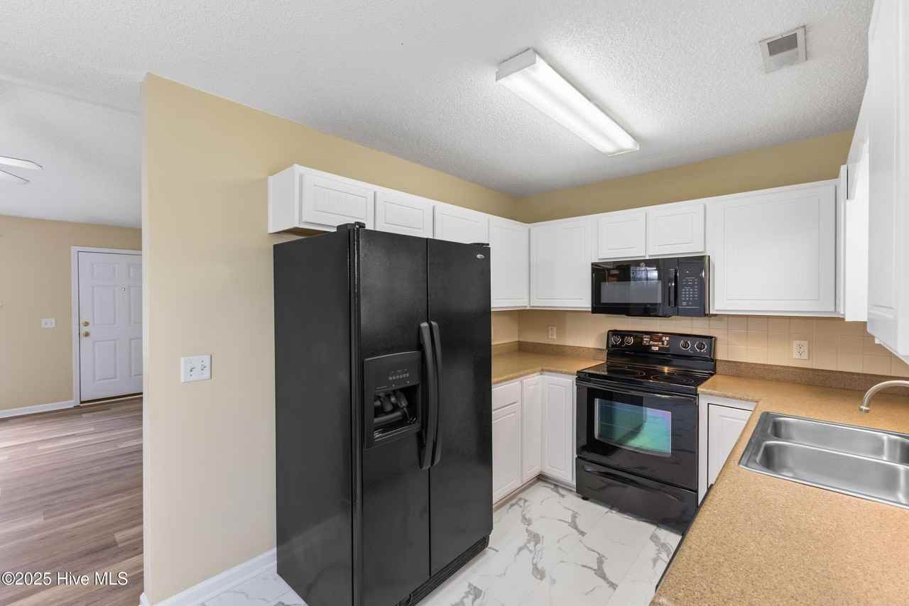 229 Birch Creek Dr - Photo 6 of 20