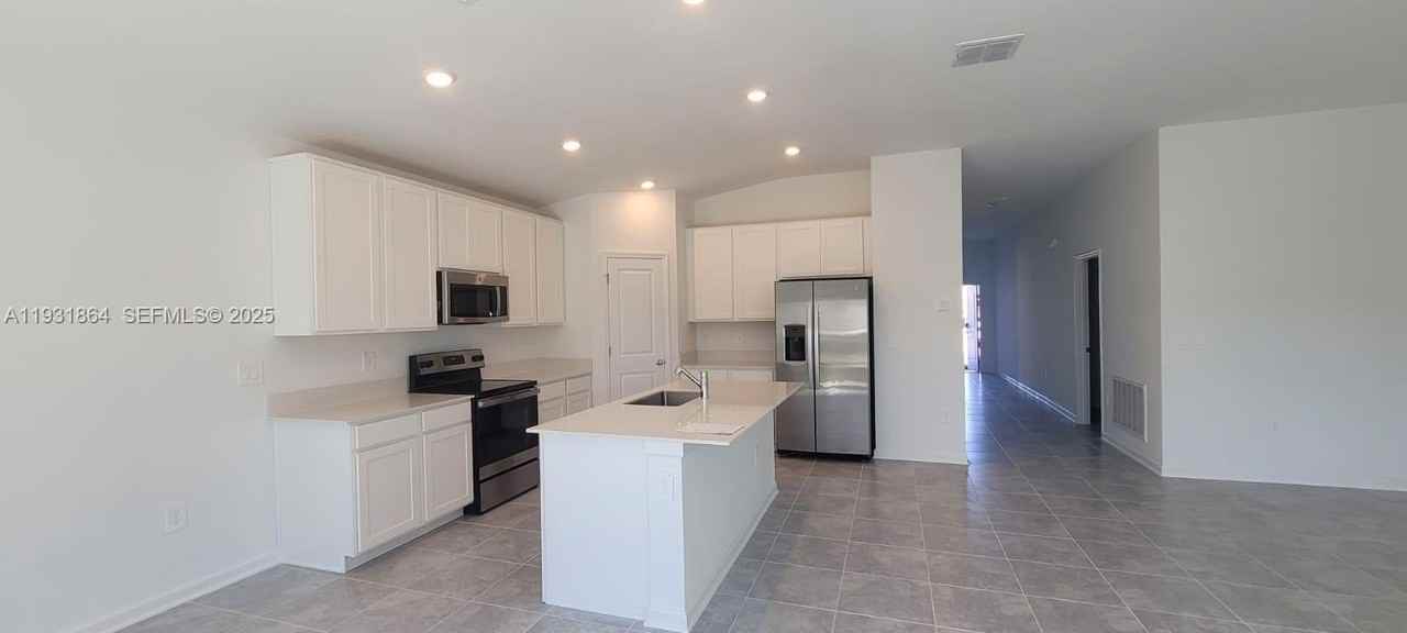 2031 Punch Bowl Ave #2031 - Photo 6 of 18