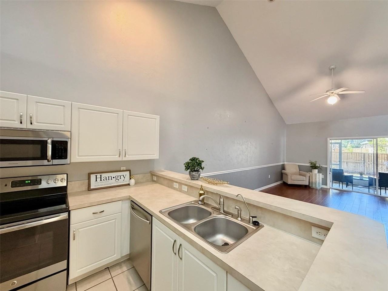 13200 W Newberry Rd #151 - Photo 3 of 40