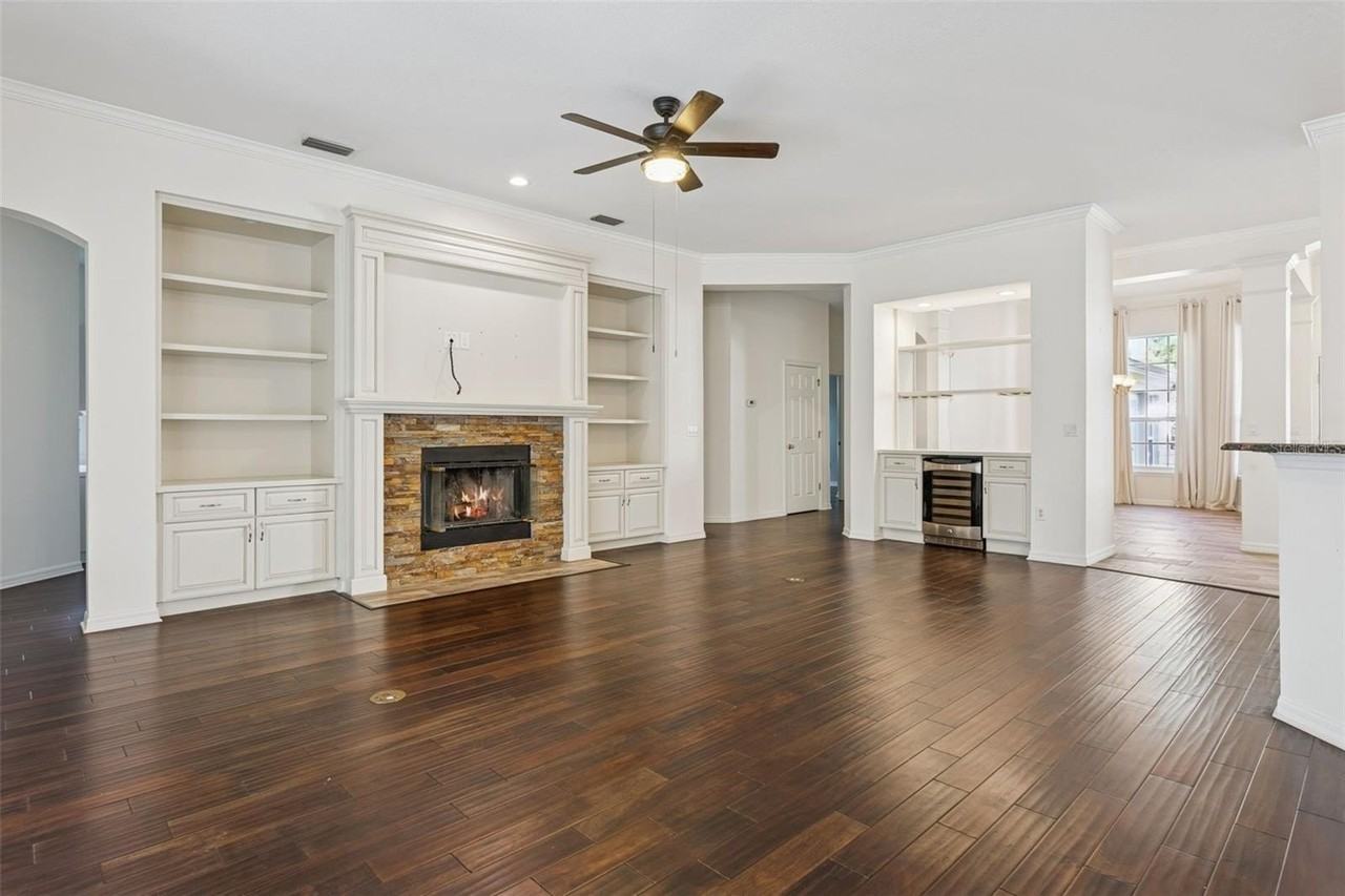 5206 Reflections Blvd - Photo 6 of 25