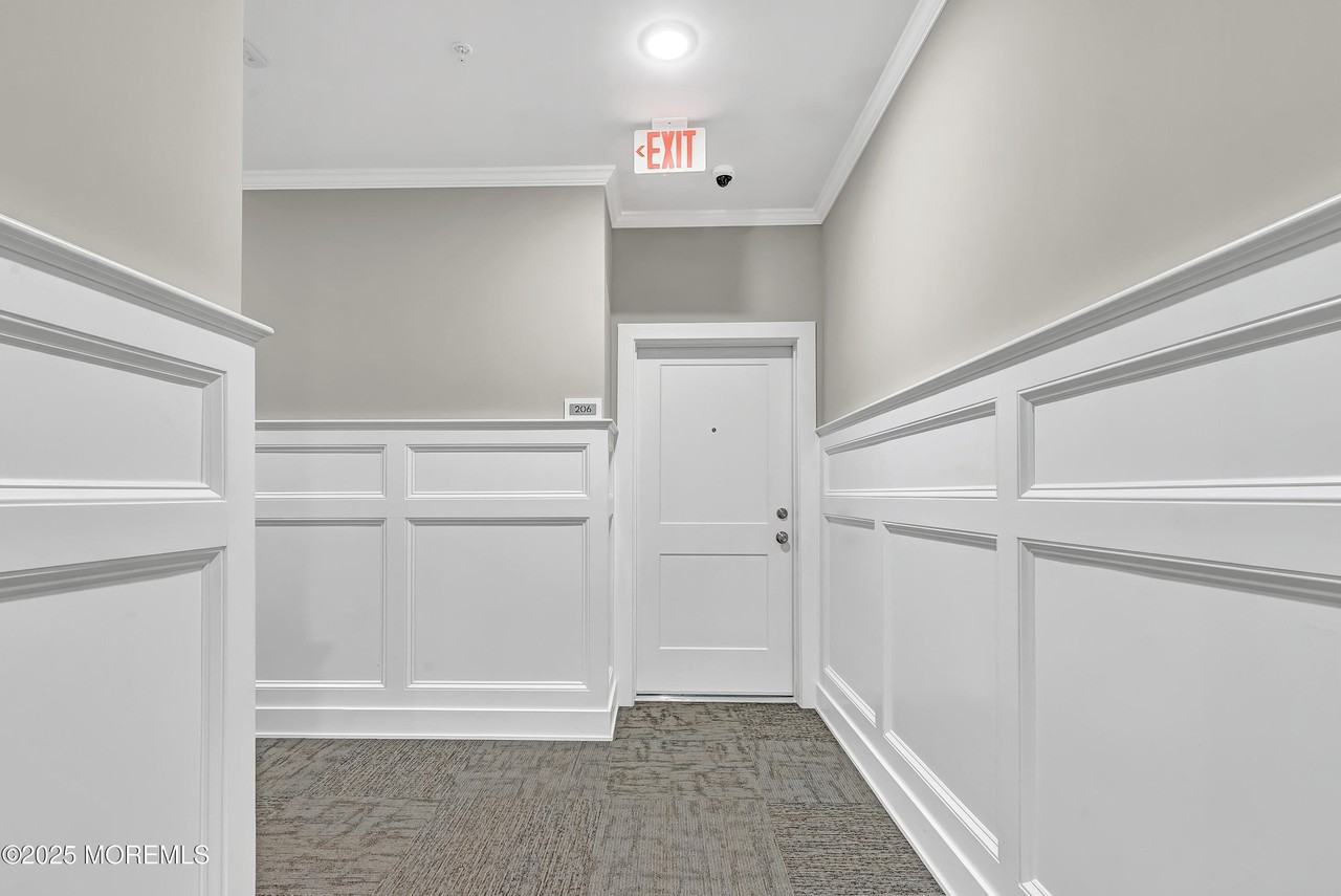 34 Broad St Unit 206 #206 - Photo 7 of 32