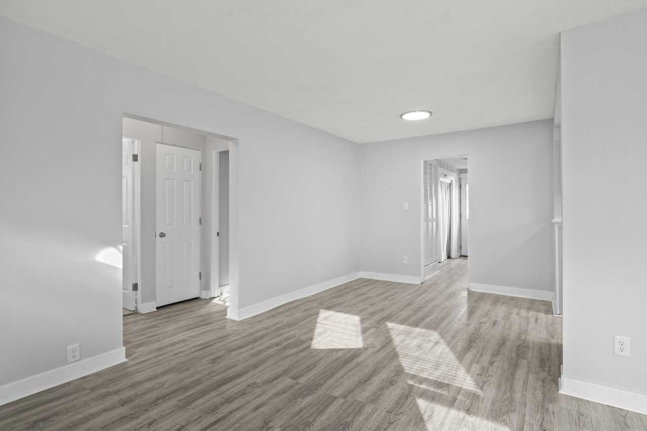 3614 Linneman St - Photo 7 of 26