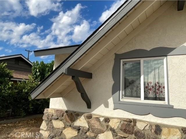 2497 Logan St - Photo 4 of 22