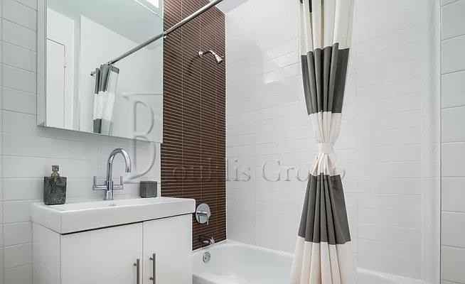 Exchange Pl #18-07 - Photo 5 of 6