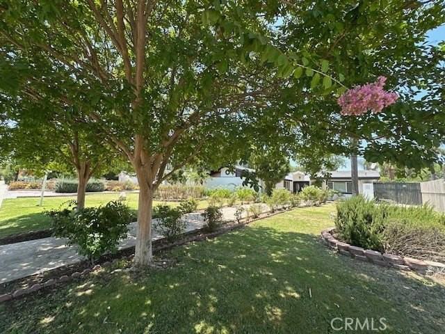 6201 Corbin Ave - Photo 5 of 50