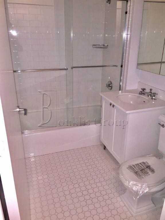 Gold St #16E - Photo 6 of 6