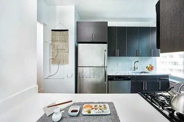 Water St #3008 - Photo 6 of 8