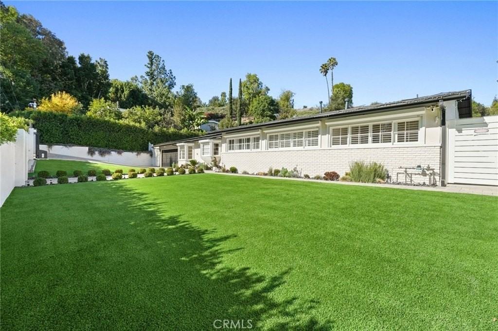 20171 Allentown Dr - Photo 4 of 50