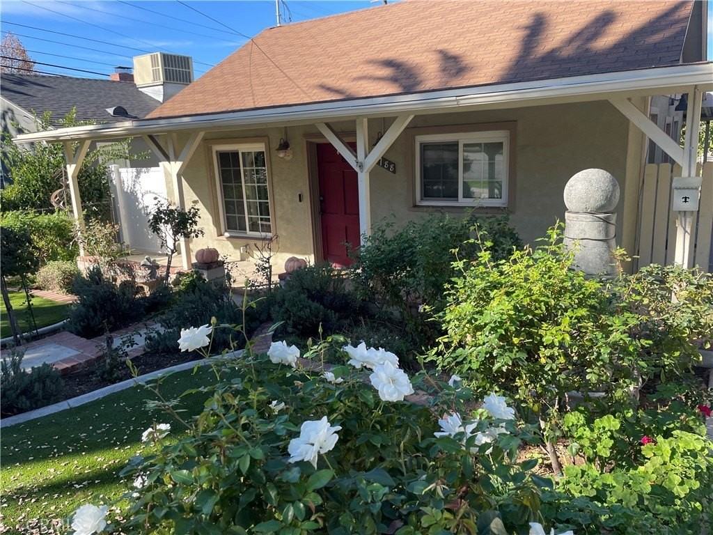 1188 W Cypress Ave - Photo 3 of 28