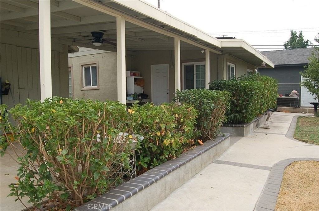 1188 W Cypress Ave - Photo 4 of 28