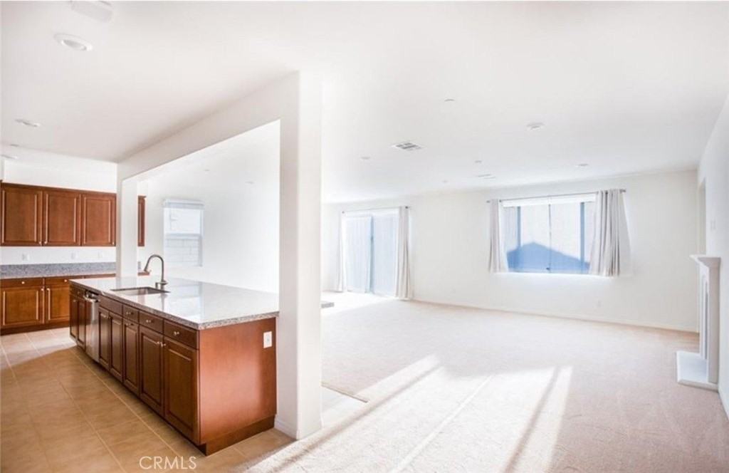 5336 Cormorant Ct - Photo 3 of 32