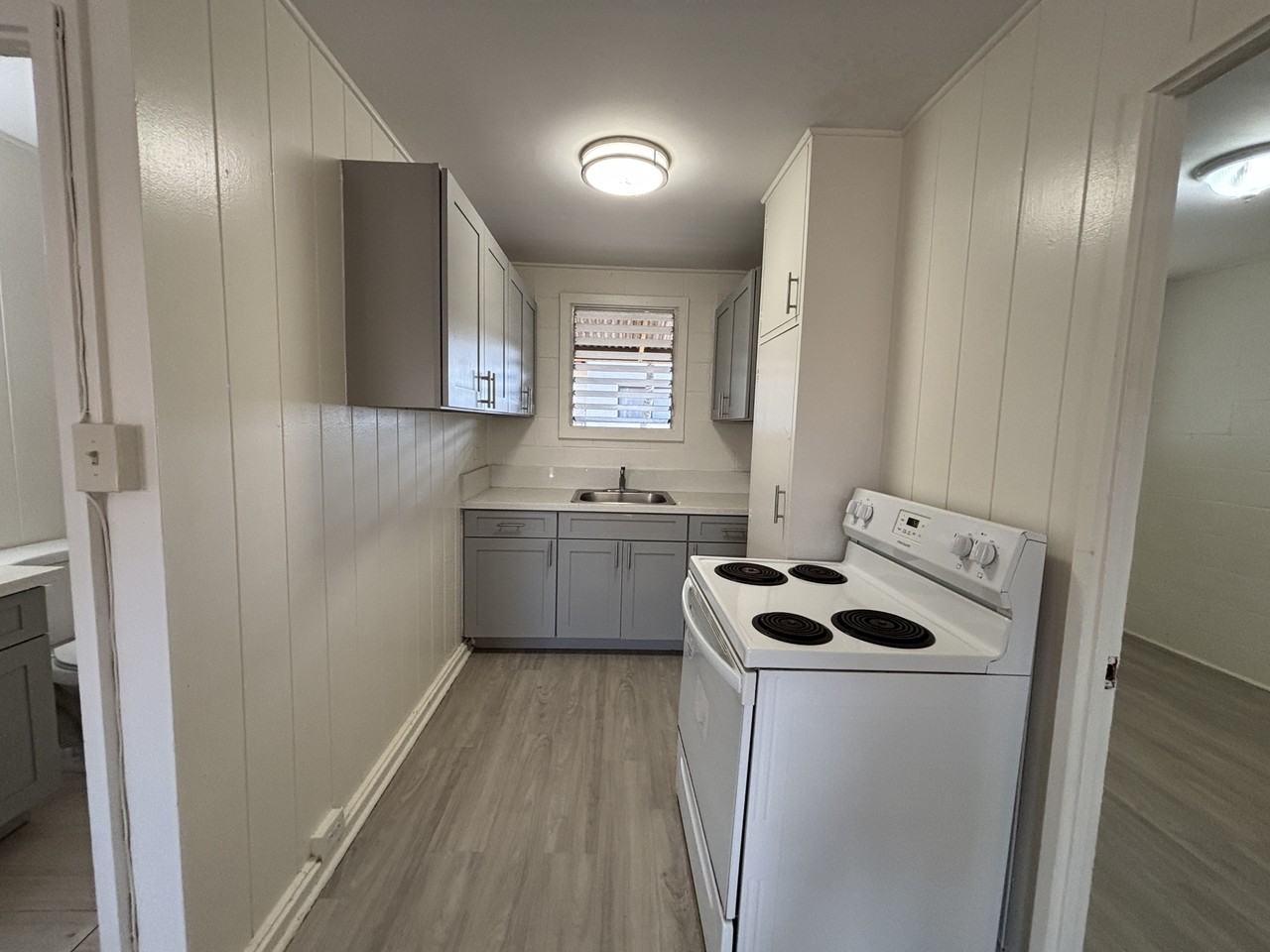 304 Olive Avenue - Photo 2 of 6