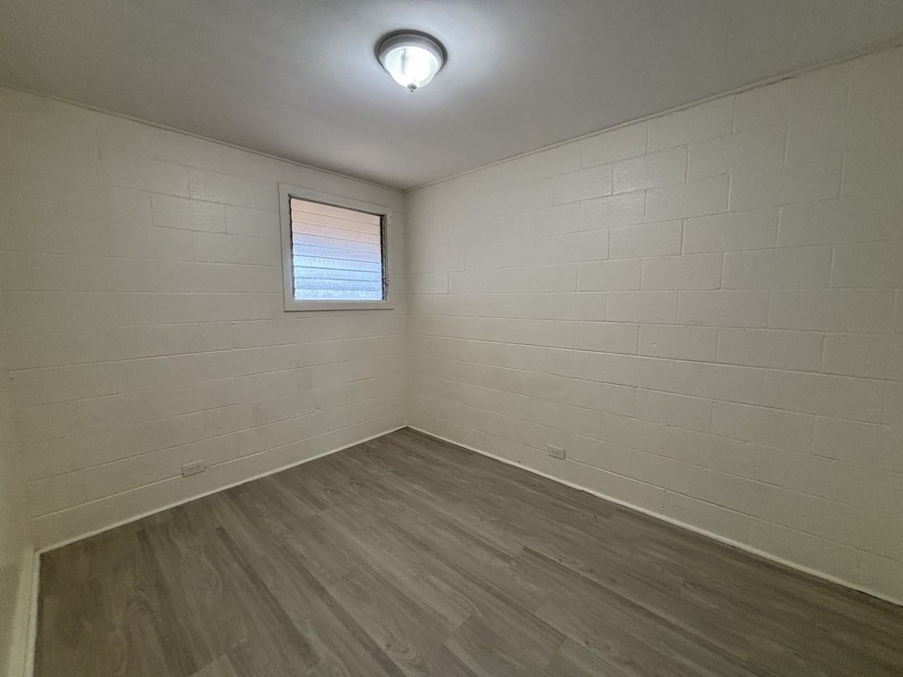 304 Olive Avenue - Photo 4 of 6