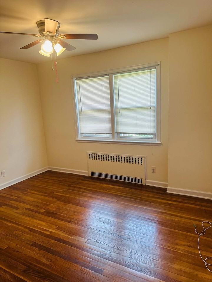 75 Elm Ave - Photo 5 of 12