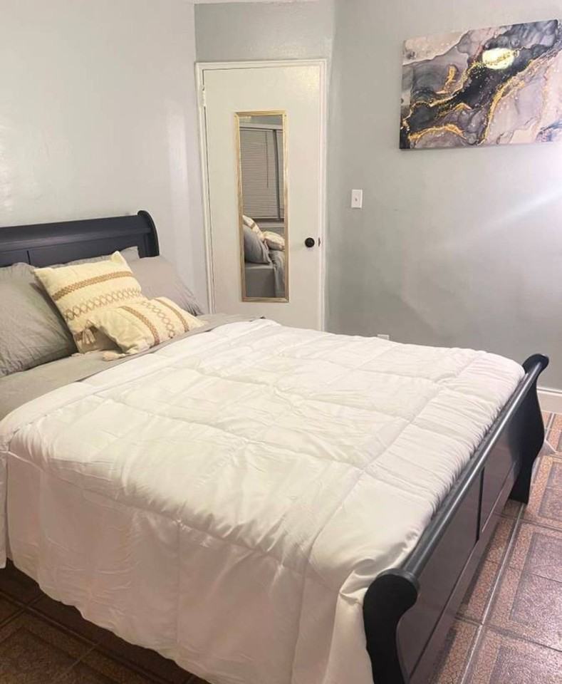 24th Str & 28th Ave - Photo 5 of 6