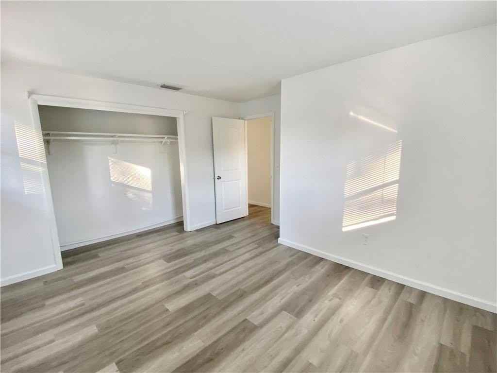 1158 Rosetta Ln - Photo 7 of 16