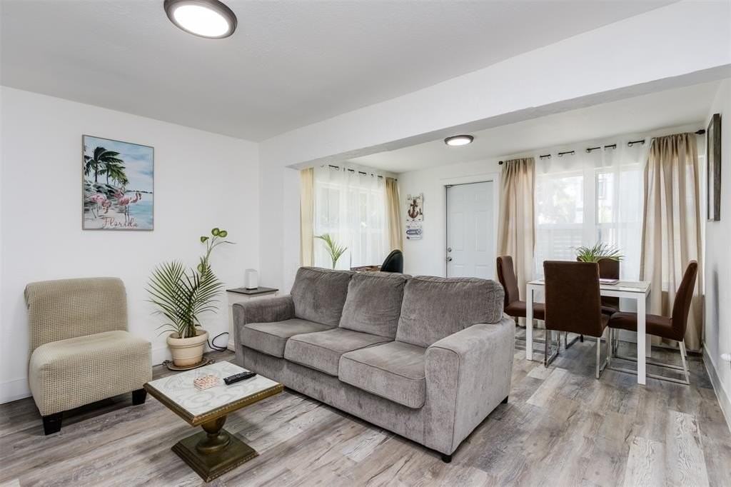 508 Nw 8th Ave - Photo 6 of 34