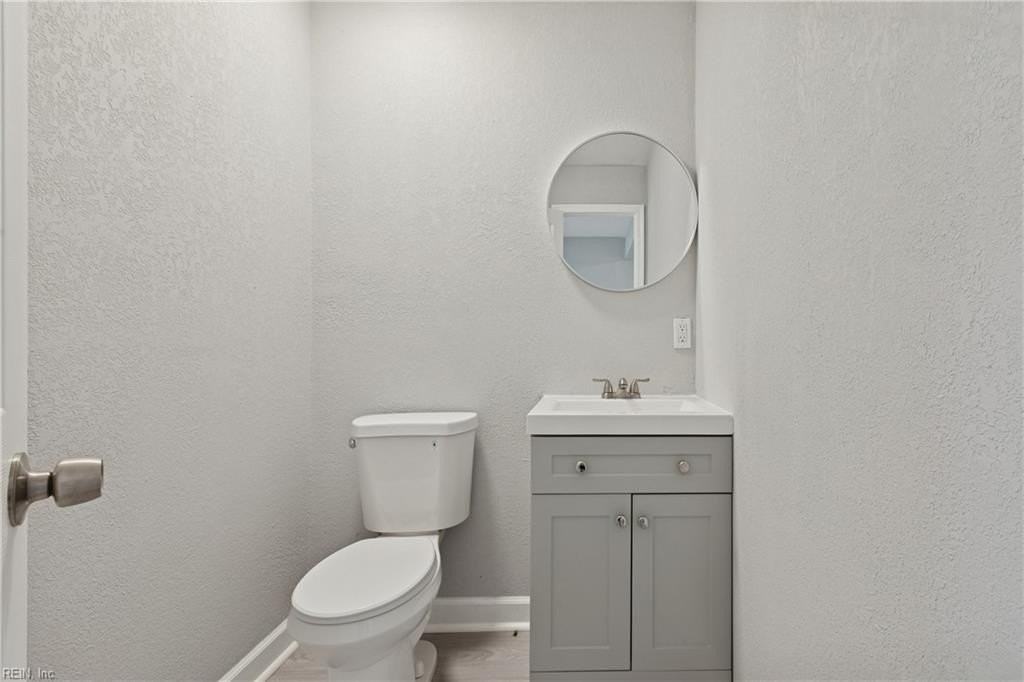 317 Roselynn Ln #B - Photo 6 of 20