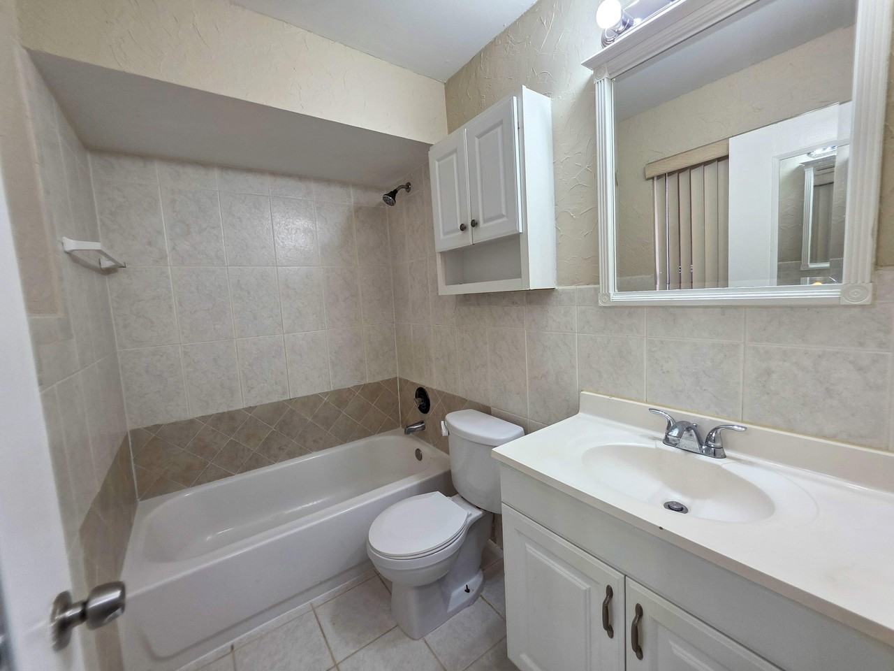 6080 Forest Hill Blvd #103 - Photo 6 of 11