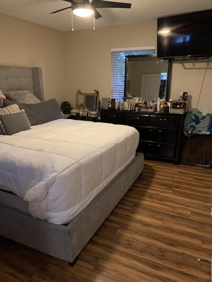 1345 W 34th St - Photo 6 of 19