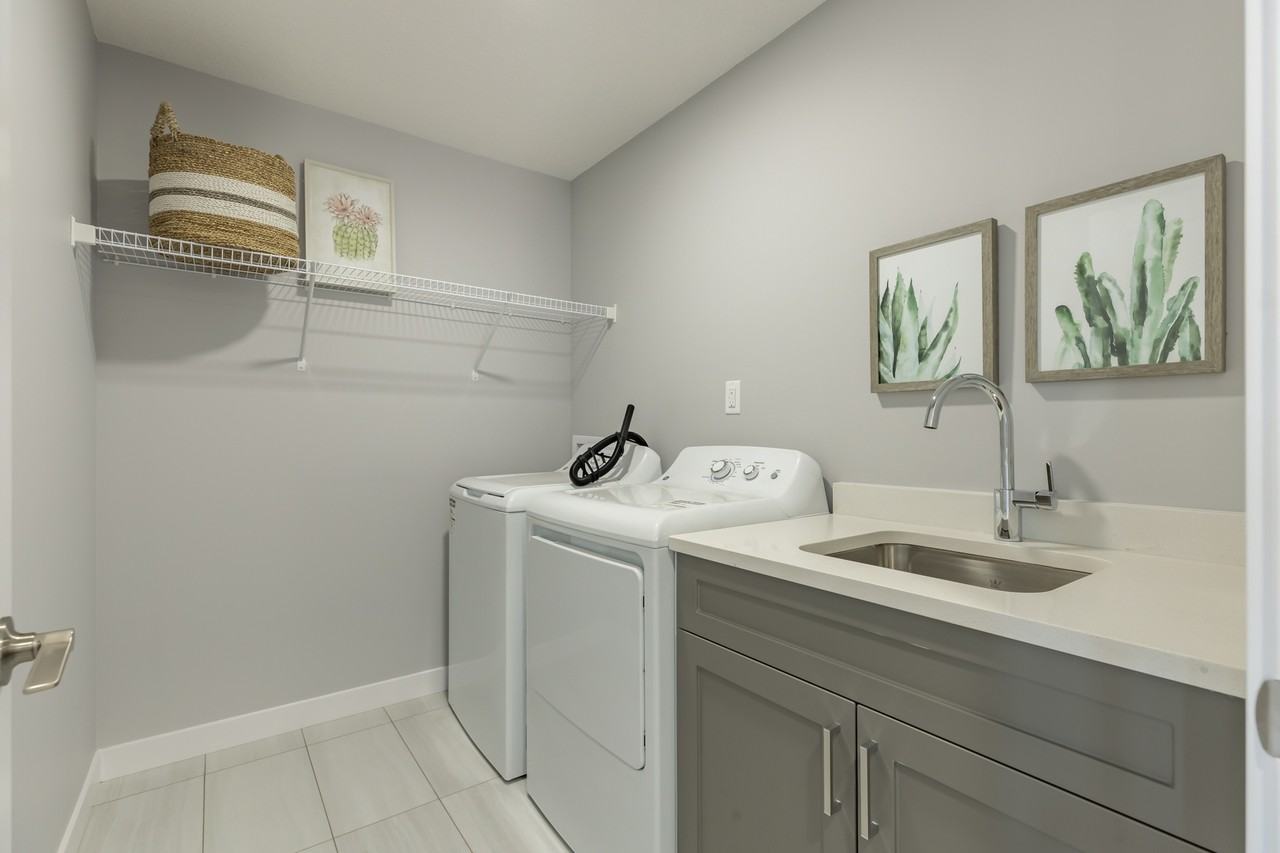 2 Months Free on 3 Bed Main Floor & 1 Bed Basement Suite Rentals – Fort McMurray | SF174 - Photo 7 of 44