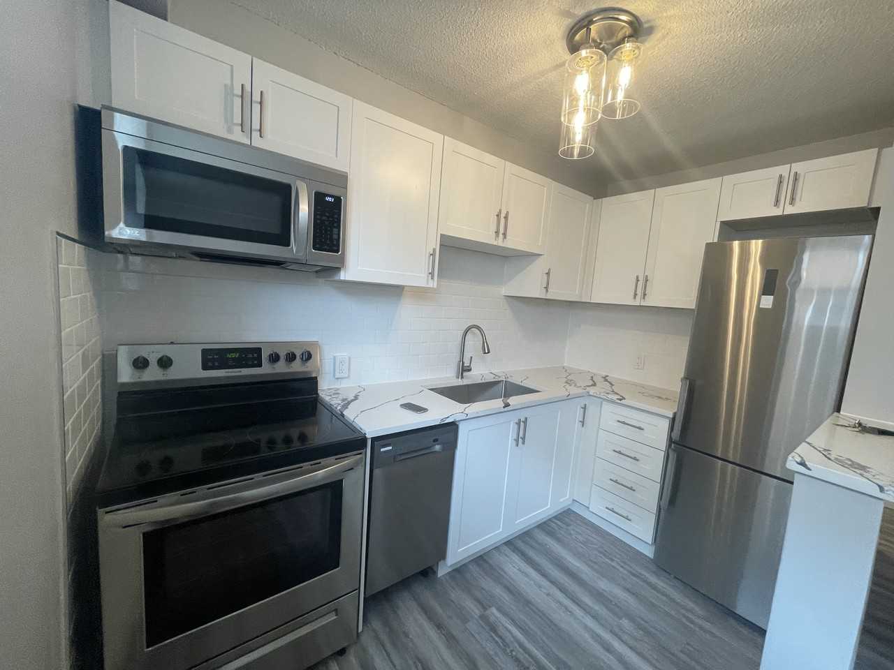 385 Melvin Unit 101 - Photo 2 of 8