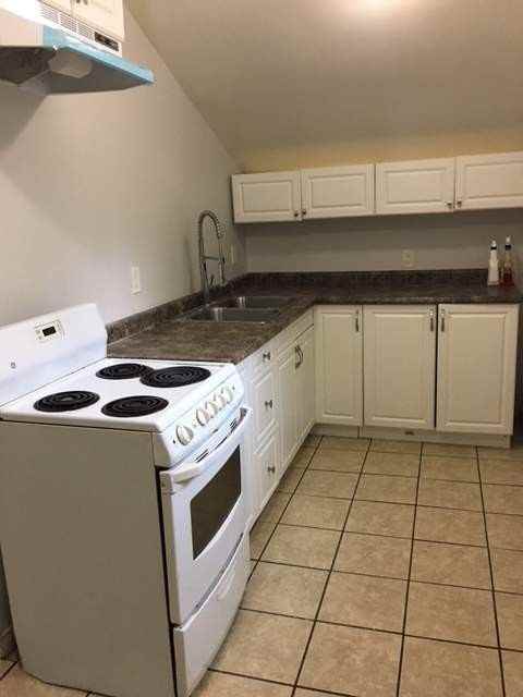 15 Peel St - Photo 2 of 16