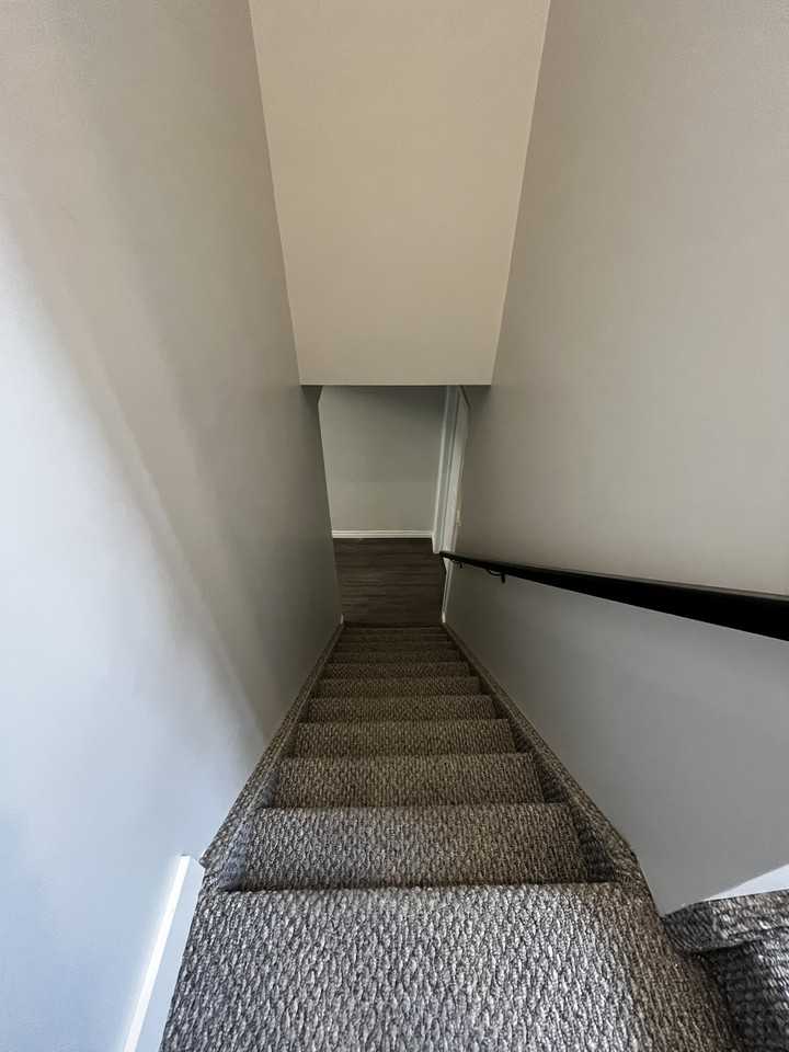 29 Roslyn Rd - Photo 5 of 24