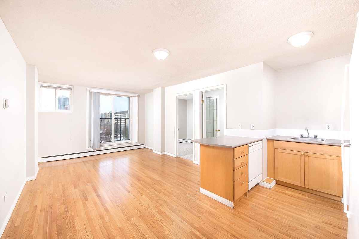 The Residence - Photo 3 of 15