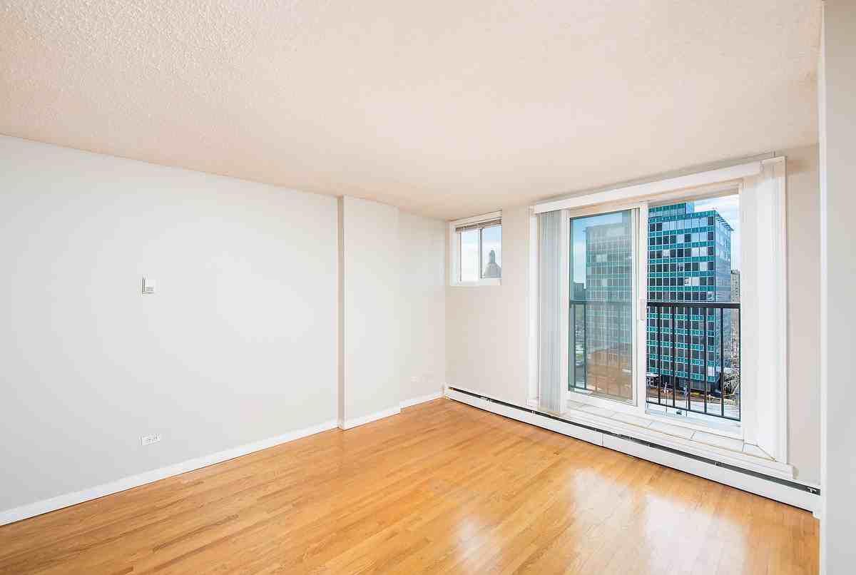 The Residence - Photo 7 of 15