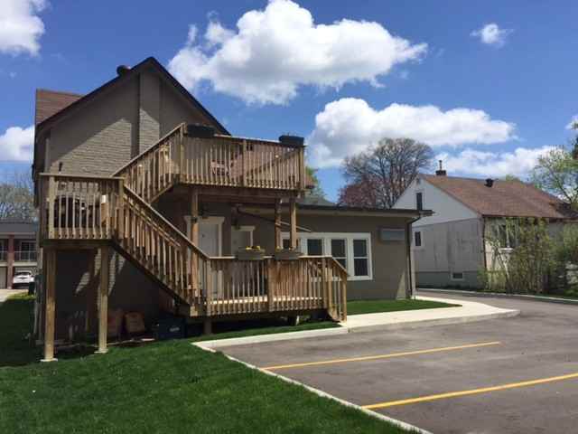 100 Owen St - Photo 2 of 23