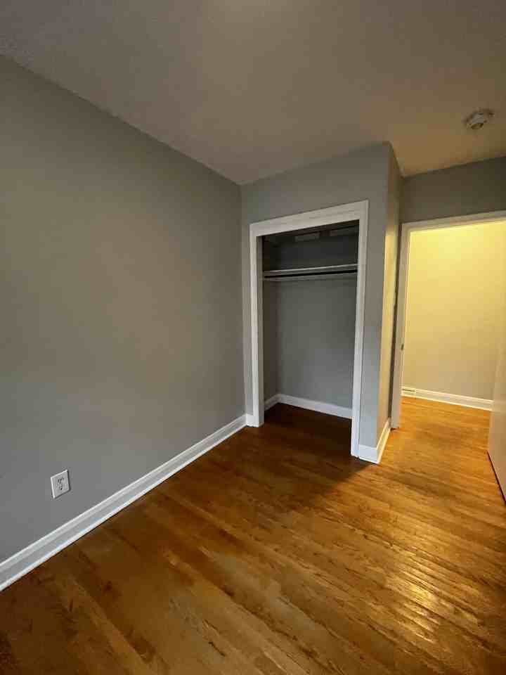 171 Anne St N - Photo 5 of 50