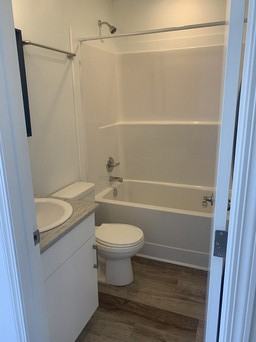 12034 41 St Nw - Photo 4 of 14