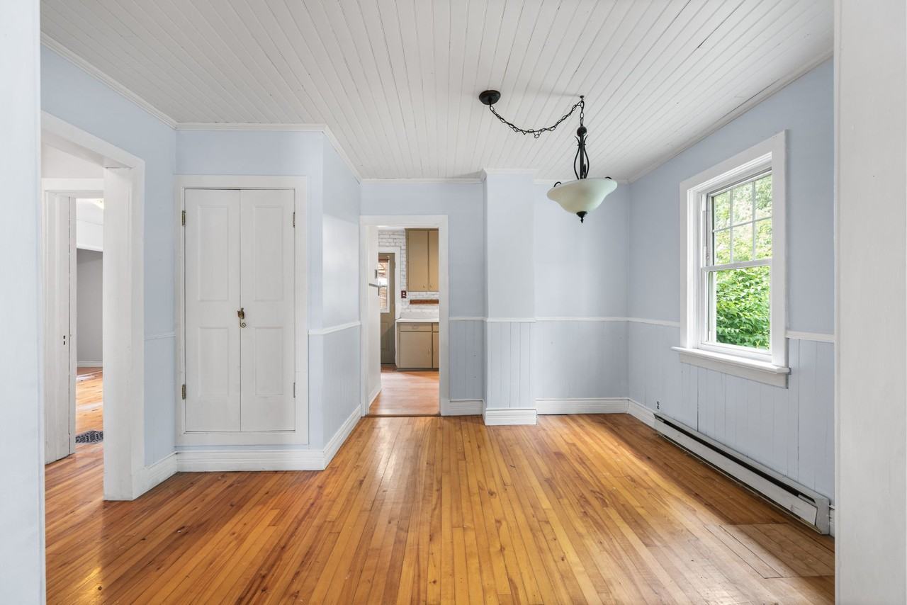 121 Elizabeth Street, Unit A, Pakenham - Photo 2 of 39