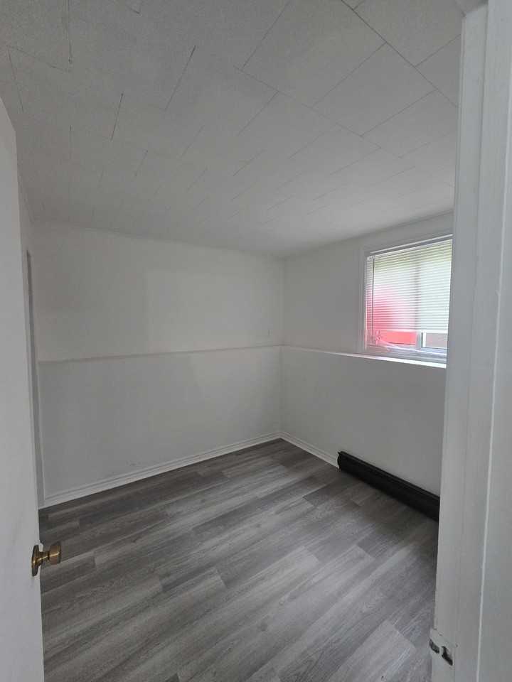 468 Clarence Street, Winchester, ON K0C 2K0 - Photo 4 of 6