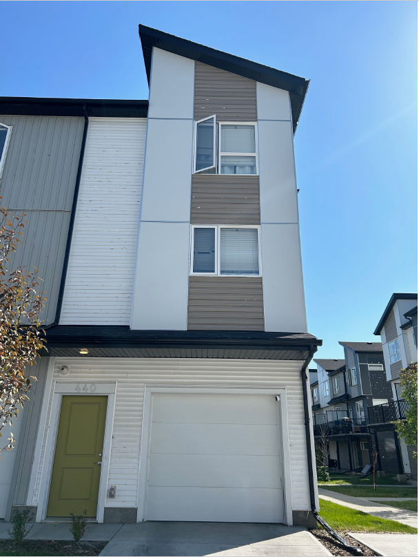 301 Redstone Blvd Ne - Photo 3 of 29