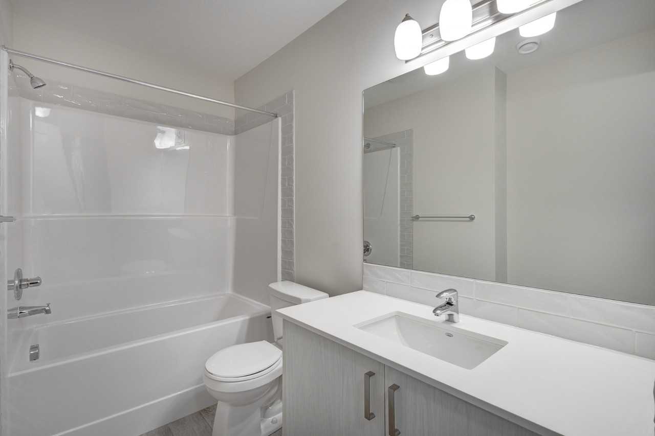 213-B Walcrest Way SE - Photo 4 of 9