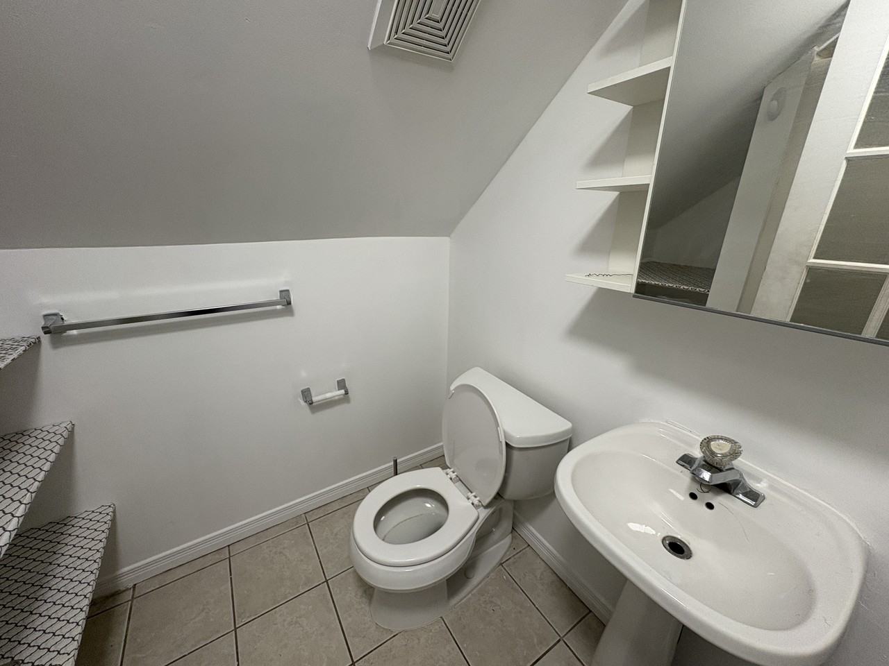 41 Fairview Ave - Photo 6 of 16